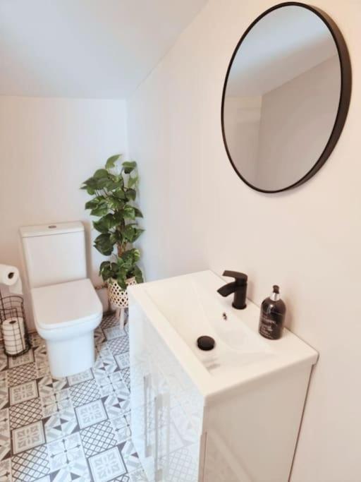 Charming Cottage Next To John Radcliffe Hospital With Free Parking Оксфорд Екстер'єр фото